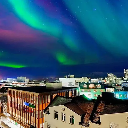 Floki'S Apartment Downtown. Reykjavík Buitenkant foto