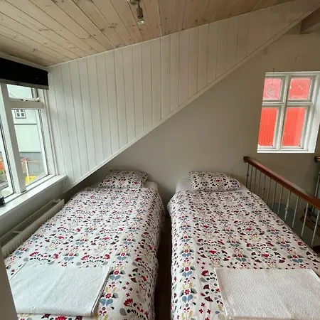 Floki'S Apartment Downtown. Reykjavík Buitenkant foto